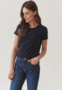 TATUUM ANTONINA - T-shirts basic - navy