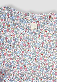 JoJo Maman Bébé STRAWBERRY DITSY FLORAL PUFF SLEEVE  REGULAR FIT - Rochie din jerseu - pink summer ditsy