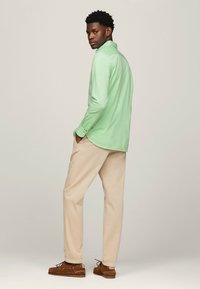 Tommy Hilfiger COLLECTION FIT - Camisa - seagrass mint