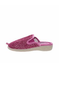 Chausson rose à enfiler avec un dessus texturé et un subtil éclat. Doublure douce et semelle ergonomique pour le confort, avec un design de profil bas.