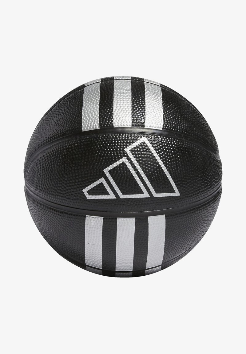 Balón de baloncesto negro con superficie texturizada, tres franjas blancas y un logotipo distintivo con un diseño triangular en blanco.