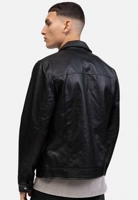 Redefined Rebel STEFAN JACKET REGULAR FIT - Imitert skinnjakke - black