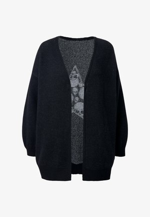 Cárdigan negro de corte holgado, con escote en V profundo y mangas largas. Presenta un forro interior gris texturizado con un patrón geométrico.