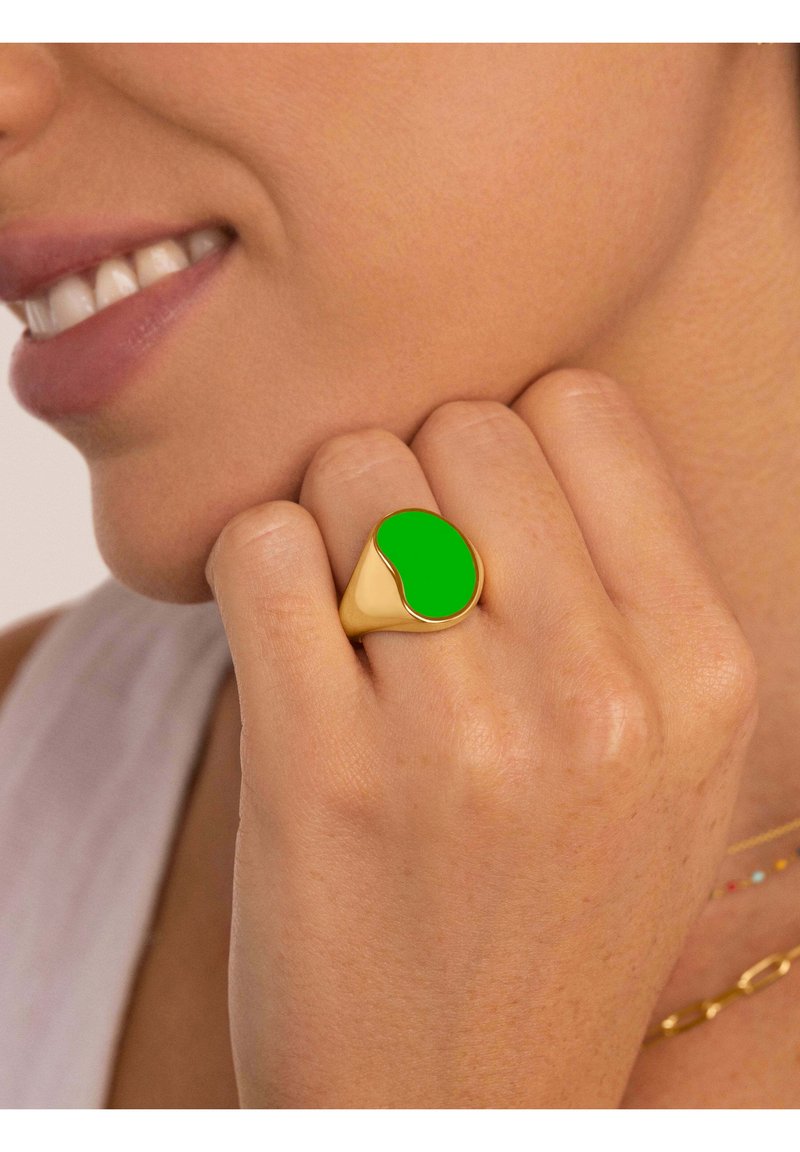 Singularu Ring 'Custom Letter Signet' in Zilver | ABOUT YOU