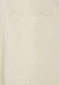 Urban Classics LOW CROTCH - Shorts - whitesand