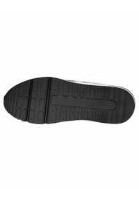 Nike Performance AIR MAX LTD - Sneaker low - weiss / schwarz