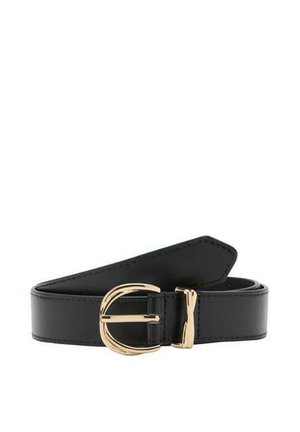 Črni usnjeni pas z zlatim ukrivljenim pravokotnim zaponkom, zvit, z rahlo dvignjenim koničastim koncem.