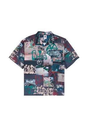 Kurzärmeliges Hemd mit einer Collage aus Bildern und Grafiken, das lebendige Farben wie Türkis, Burgunder und subtile Texturen aufweist.