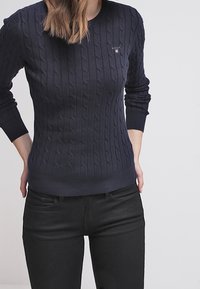GANT Sweter