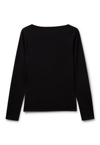 Černý top s dlouhými rukávy a širokým výstřihem, vyrobený z hladké látky. Má rovný spodní lem a dlouhé, přiléhavé rukávy. Žádné viditelné vzory.