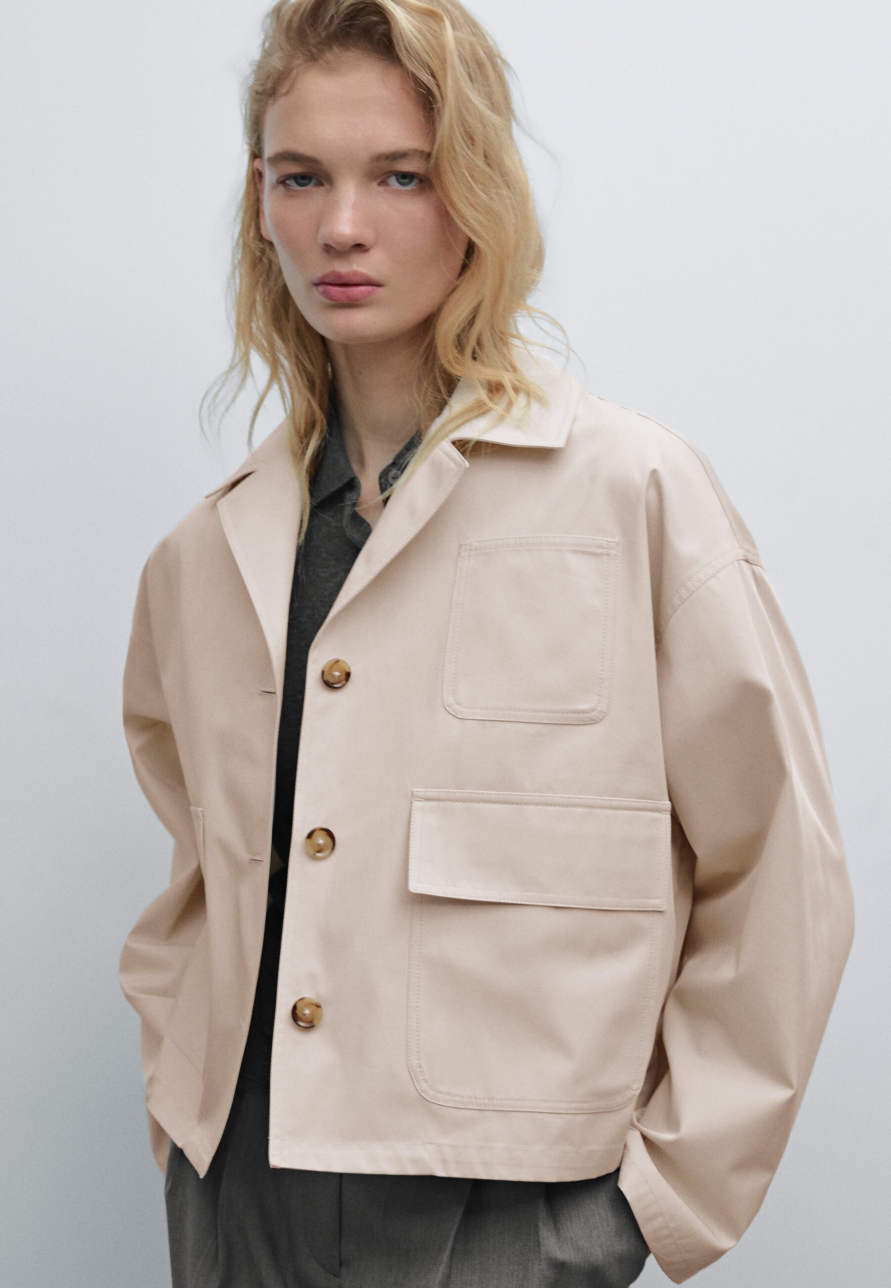 ジャケット・アウター LYFT LIGHT WEIGHT OVERSIZE JACKET BEIGE Light Weight Oversize Jacket - Beige – LÝFT