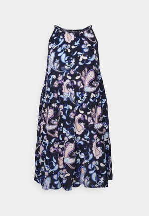 Sukienka bez rękawów w kolorze granatowym z wysokim dekoltem, z falbanową, warstwową spódnicą oraz wzorem paisley w kolorze jasnoniebieskim, lawendowym i białym.