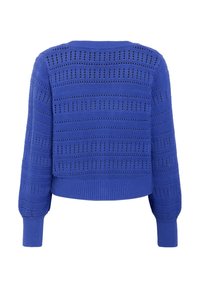 Blå stickad tröja med en kortad design. Har ett strukturerat mönster med hålstickade detaljer samt ribbade ärmslut och nederkant.