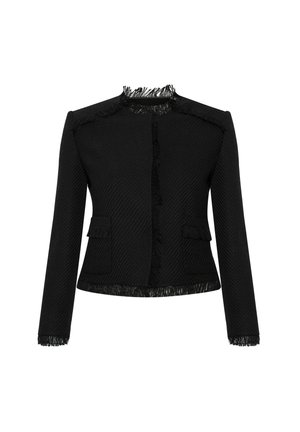 Chaqueta texturizada negra con mangas largas, detalles de flecos alrededor del collar y el dobladillo, y dos bolsillos frontales con sutiles acentos deshilachados.