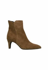 Bottine en daim marron avec un bout pointu, un talon de 5 cm et un design élégant. Détails découpés sur les côtés pour améliorer l'attrait visuel. Texture douce.