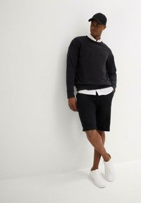 bonprix BERMUDA 2ER PACK - Pantalon de survêtement - grey