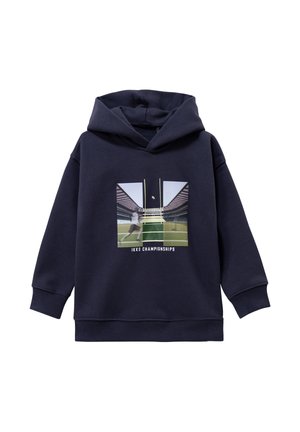Dunkelblaues Hoodie mit einem Frontmotiv einer Sportszene, ausgestattet mit einer großen Kapuze und gerippten Bündchen. Hergestellt aus weichem, langlebigem Stoff.