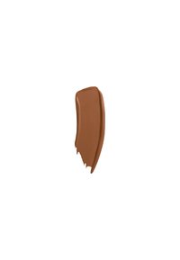 Cremige braune Kosmetikprobe mit glatter Textur, die ein leicht glänzendes Finish und eine abgerundete Kante aufweist, vor einem schlichten weißen Hintergrund.