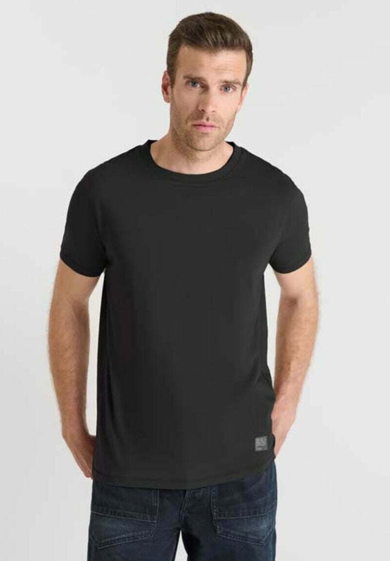 T-shirt corto nero con maniche a sbuffo, dotato di un collo rotondo e una texture liscia. Un piccolo etichetta del marchio è visibile in basso a sinistra.