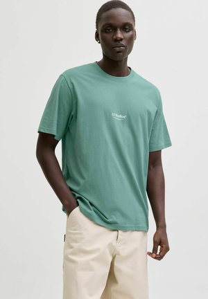 ESOHO TEE CREW NECK - Lihtne T-särk - mineral blue