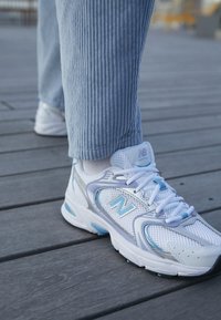 new balance mr530 mic white blue