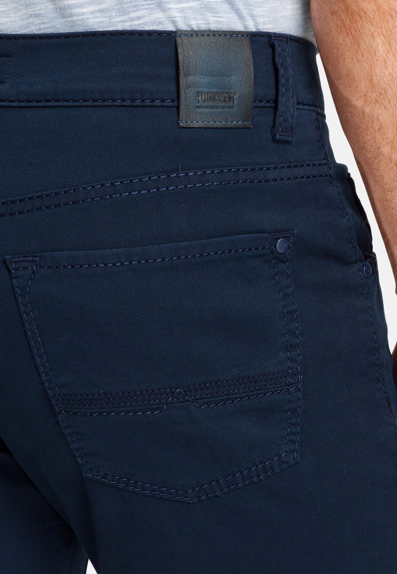 Herren Skinny Fit | Pioneer Authentic Jeans RANDO Jeans Straight Leg navy/blau - QV75957 Herren Skinny Fit | Pioneer Authentic Jeans RANDO Jeans Straight Leg navy/blau - QV75957