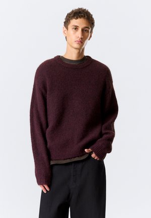 Weekday REGULAR - Strikkegenser - burgundy melange