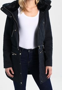 Desigual Pitkä takki - dark blue