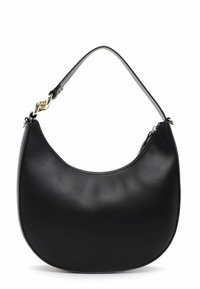 Černá měsíčková kabelka s jedním nastavitelným ramenním popruhem a zlatým řetízkem u zapínání.