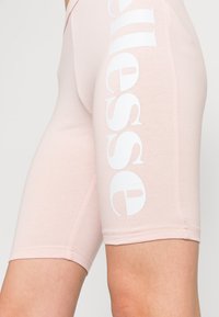 Ellesse CLASSICISTA - Shorts - light pink