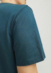 Jack & Jones JJEPAULOS TEE CREW NECK NOOS - Basic póló - deep teal