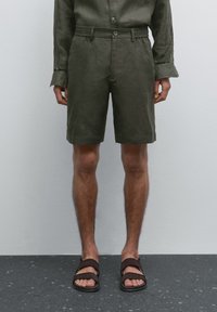 SEMI-JOGGER - Šortky - dark green