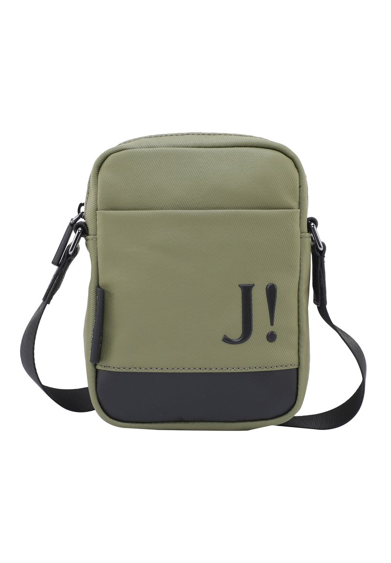 Borsa a tracolla in tessuto verde oliva con accentatura nera sul fondo, dotata di una tasca frontale e con la lettera "J!" impressa sulla parte anteriore.