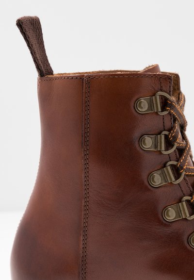 Grenson NANETTE - Botas de tornozelo com plataforma - tan