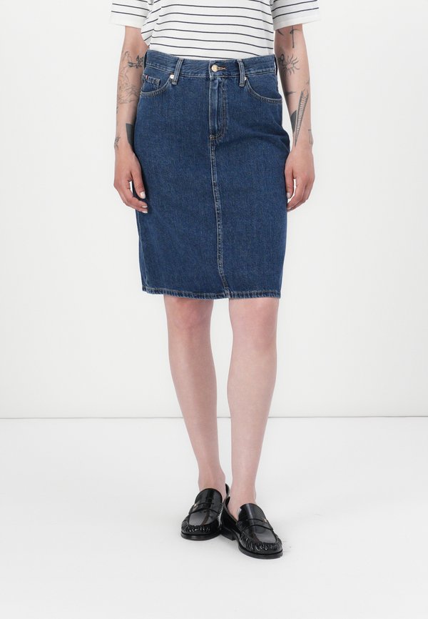 STRAIGHT KNEE SKIRT - Denim skirt