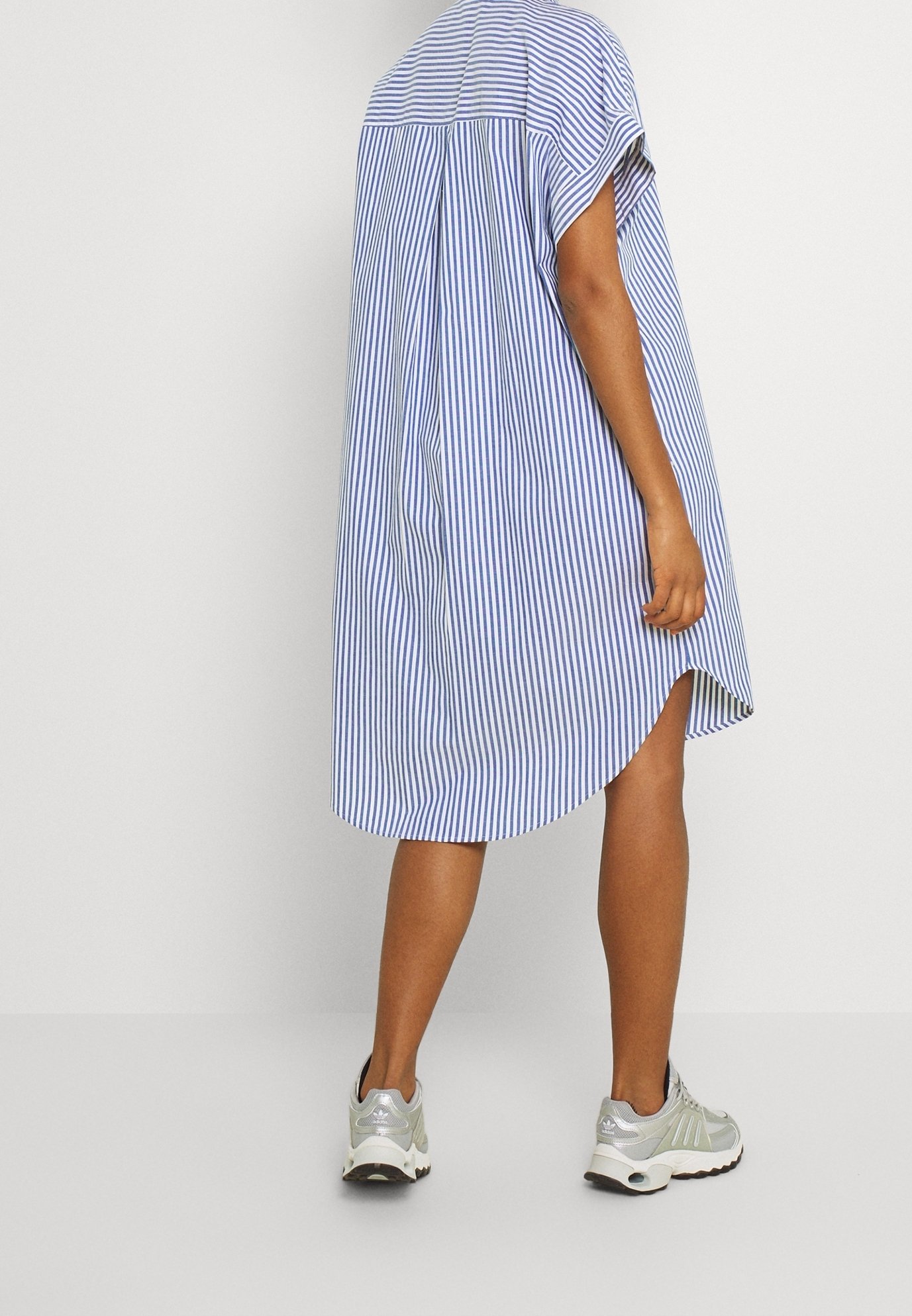 oversized shirt dress monki Monki cotton denim shirt dress in black - BLACK