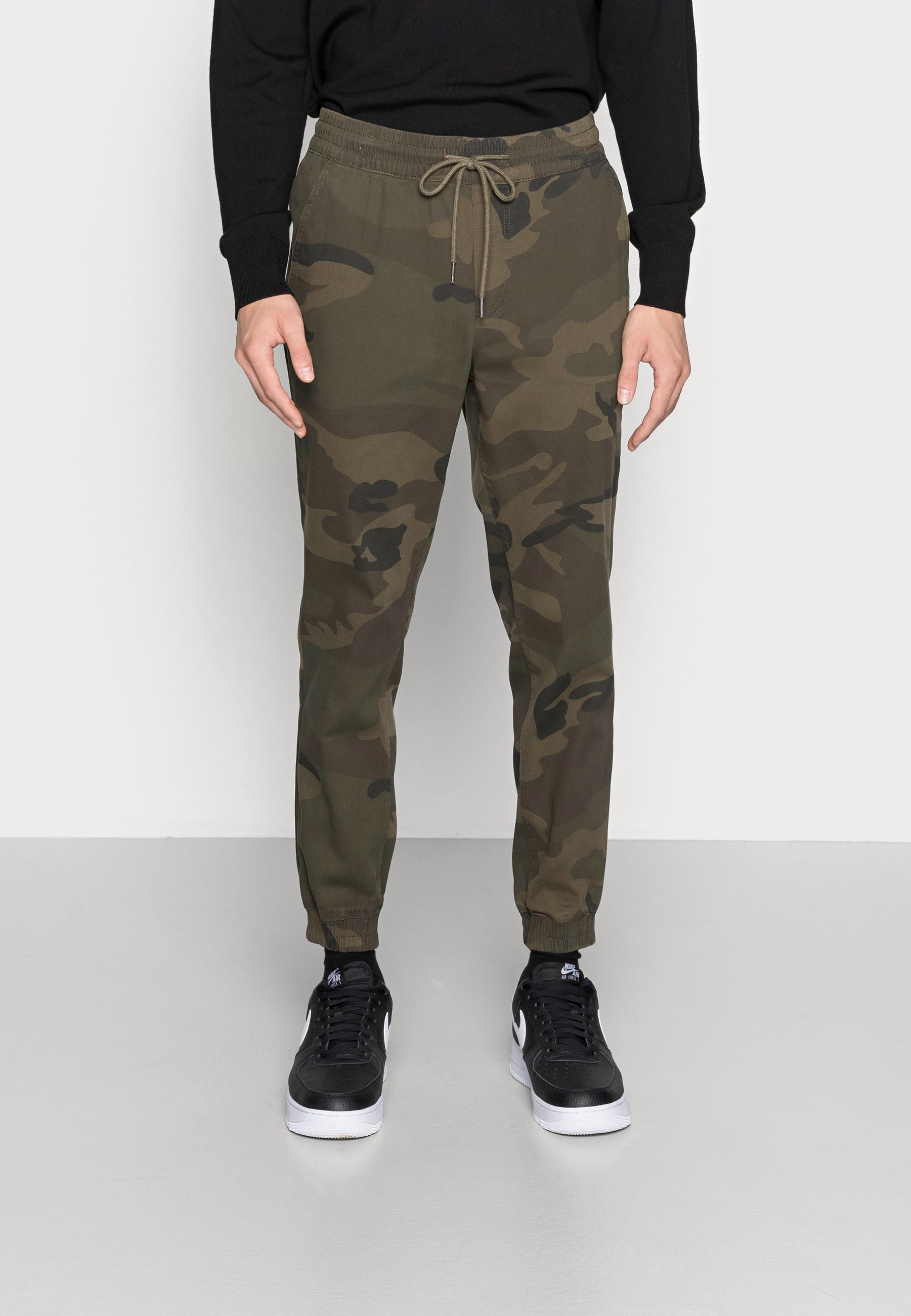 Mens Camouflage Joggers Bottoms Jogging Tracksuits Warm Trousers By Brave Soul Mens Camouflage Joggers Bottoms Jogging Tracksuits Warm Trousers By Brave Soul