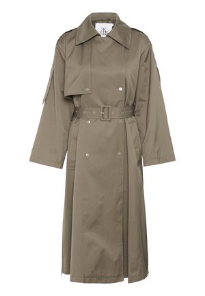 Olive roheline trench-kate, millel on vöökoha nööp, lai krae ja suured klapiga taskud. Valmistatud siledast kangast, millel on mugav lõige ja külgmised tõmblukud.