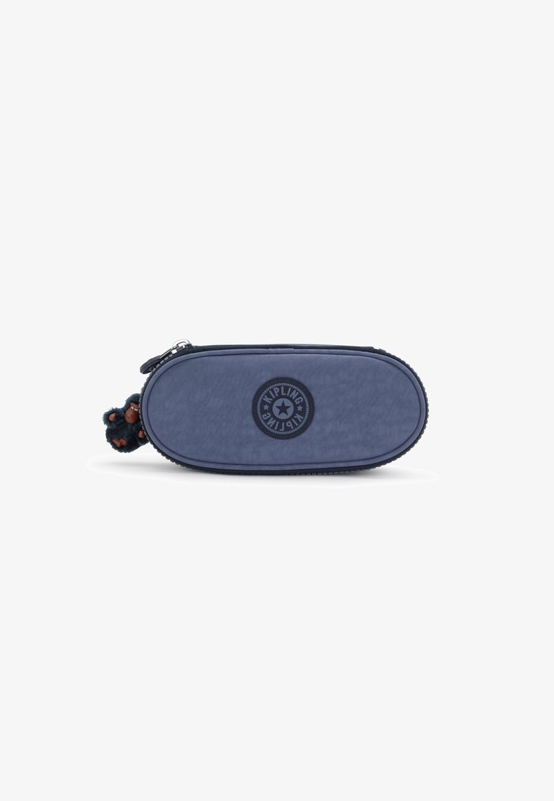 Marineblaues ovales Federmäppchen mit Kipling-Logo auf der Vorderseite und kleinem Plüschaffen-Schlüsselanhänger am Reißverschluss.