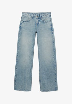 Jeans azzurri a gamba dritta con bottoni frontali, passanti per cintura e tasche, caratterizzati da una sottile trama di denim slavato e leggermente spiegazzato.