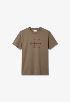 Calvin Klein Jeans, DISTRESSD MNLGO GRAPHI - T-Shirt print - dusty olive
