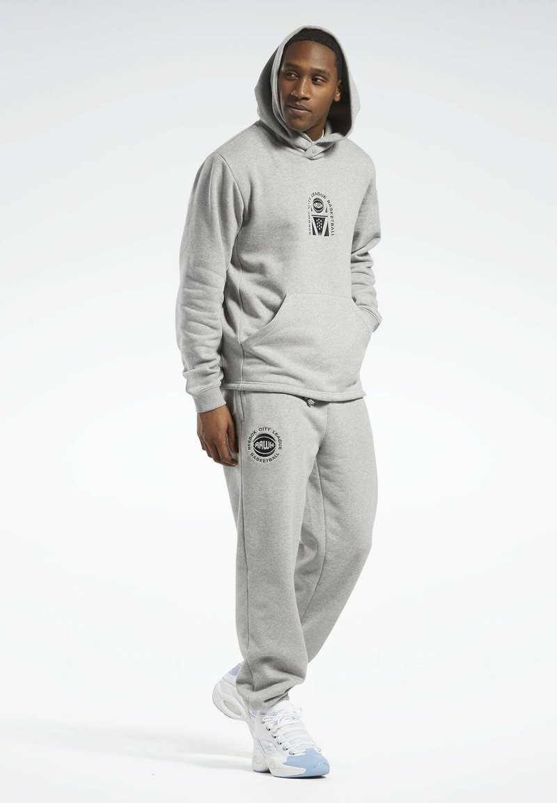 Herren Trainingsanzüge | Reebok Classic Jogginghose grey/grau - CA40001 Herren Trainingsanzüge | Reebok Classic Jogginghose grey/grau - CA40001