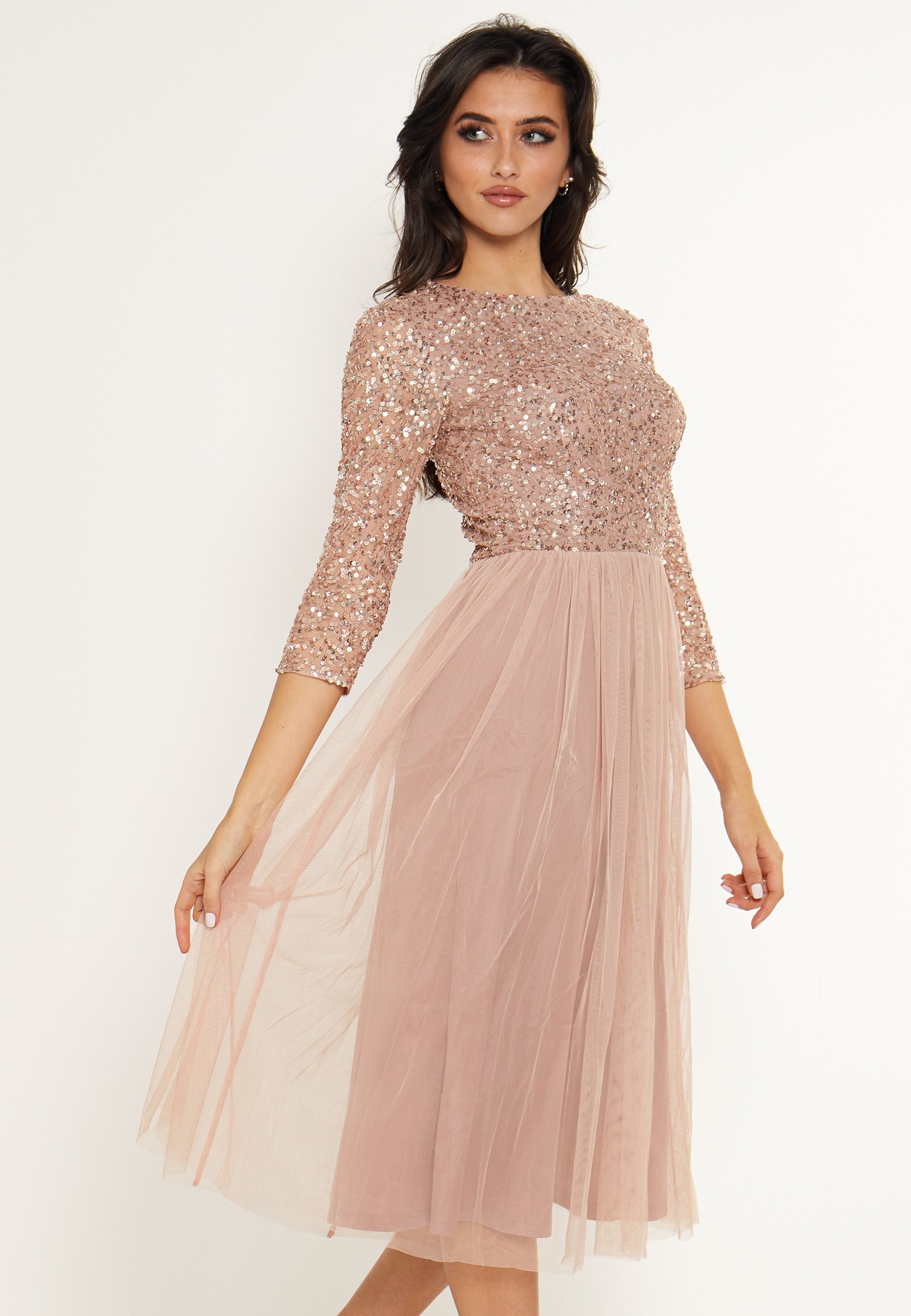 Angeleye EMBELLISHED SEQUIN SLEEVE MIDI 