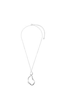 Srebrny naszyjnik z abstrakcyjnym, wielokomponentowym wisiorkiem zawieszonym na cienkim łańcuszku, z regulowanym zapięciem z tyłu.