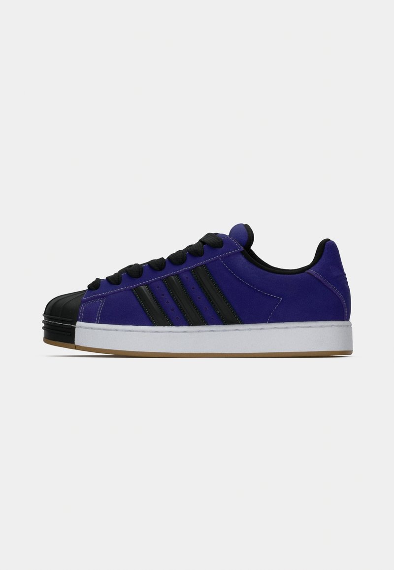 adidas gazelle silver green womens adidas JH5577 Superstar 82 Mens Lifestyle Shoe