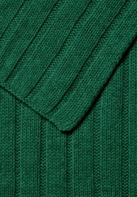 FALKE Sjaal - grassgreen