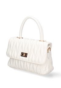 Borsa a tracolla bianca trapuntata con forma strutturata, dotata di manico superiore, hardware dorato e una chiusura decorativa. Texture rimasta liscia.