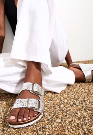 LAZER CUT STRAP - Sandali - silver
