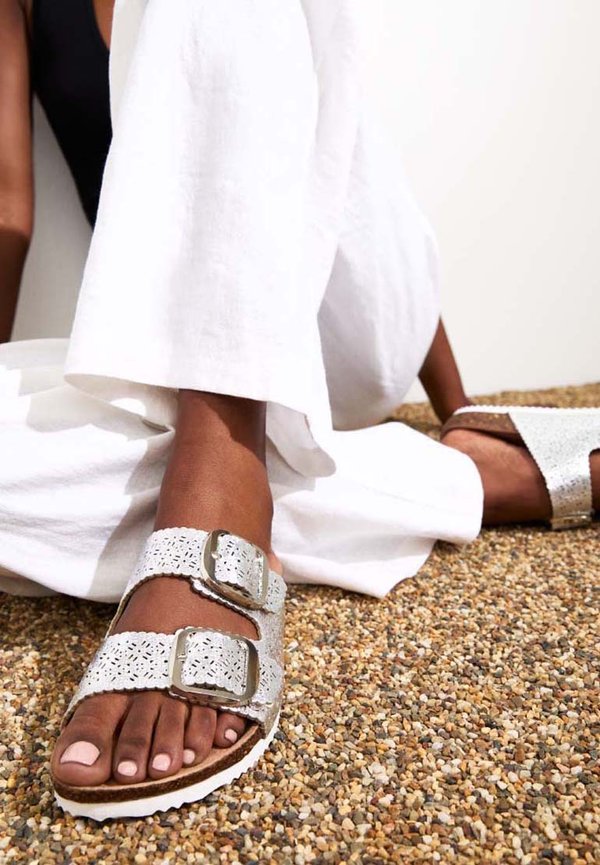 LAZER CUT STRAP - Riemensandalette - silver