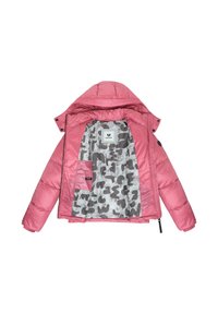 Różowa pikowana kurtka z kapturem, z szarym podszewką w kamuflażowy wzór i zapięciem na suwak z przodu. Zawiera kieszeń wewnętrzną.